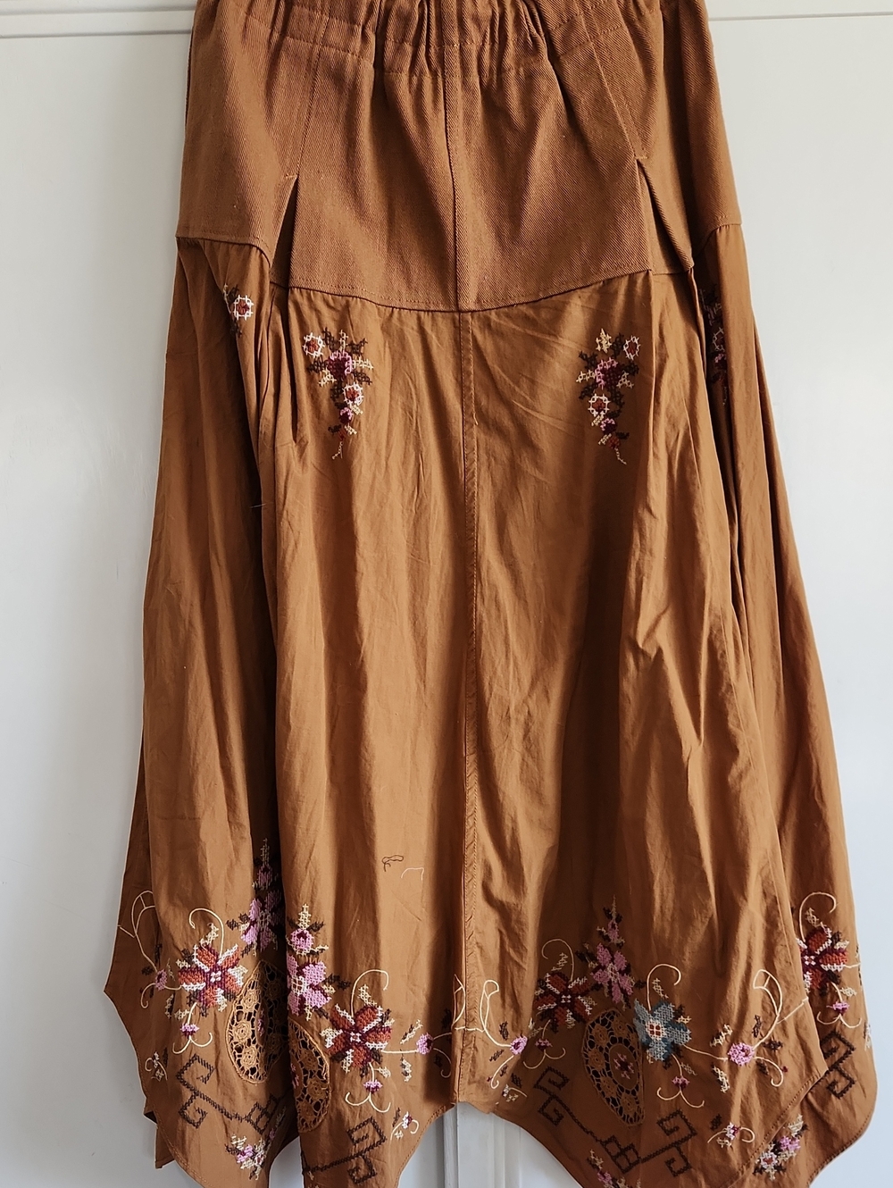 NWT..Free People Brown Asymmetrical Handkerchief Hem Embroidered Skirt - Picture 4 of 15